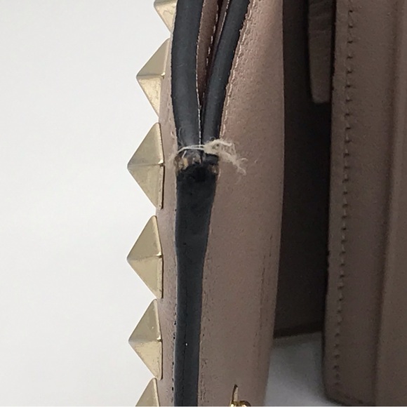 EUC SMALL ROCKSTUD CALFSKIN WALLET   RETAIL $490 - Picture 10 of 16